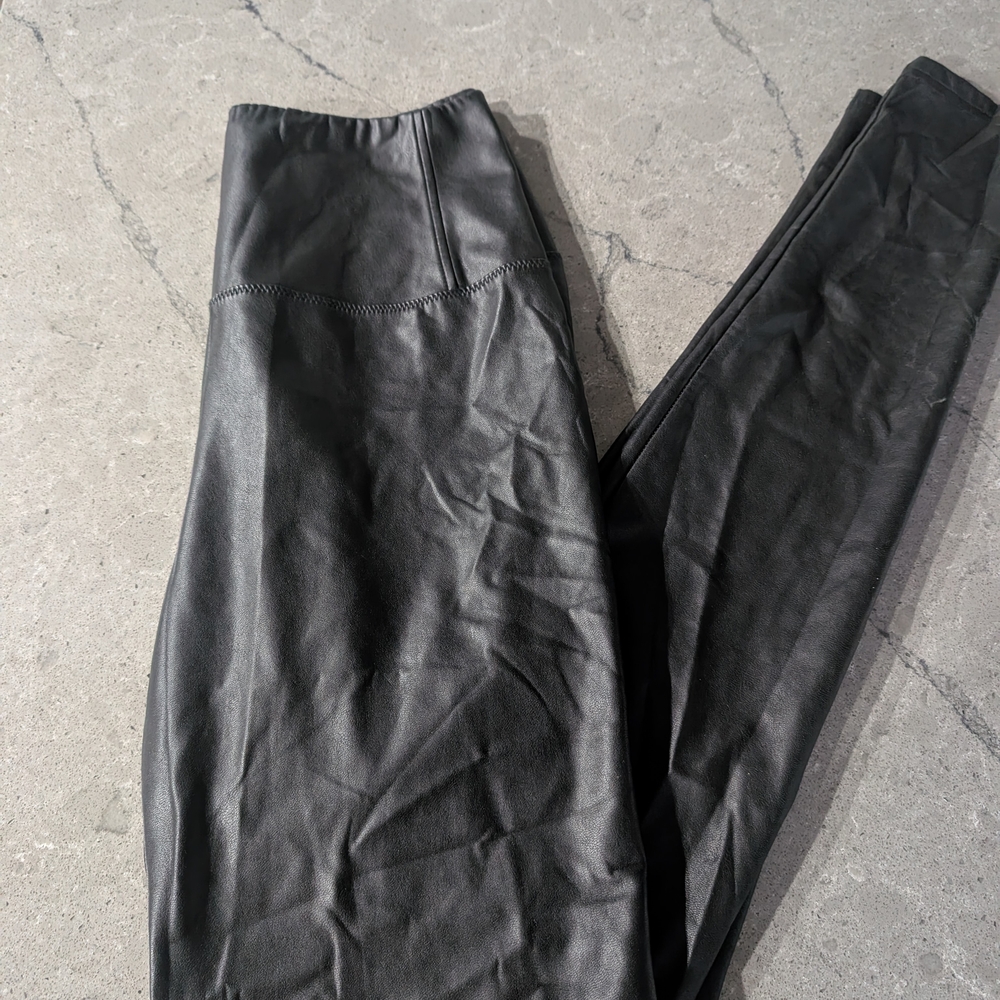 Wilfred High Waisted Faux Leather Black Leggings